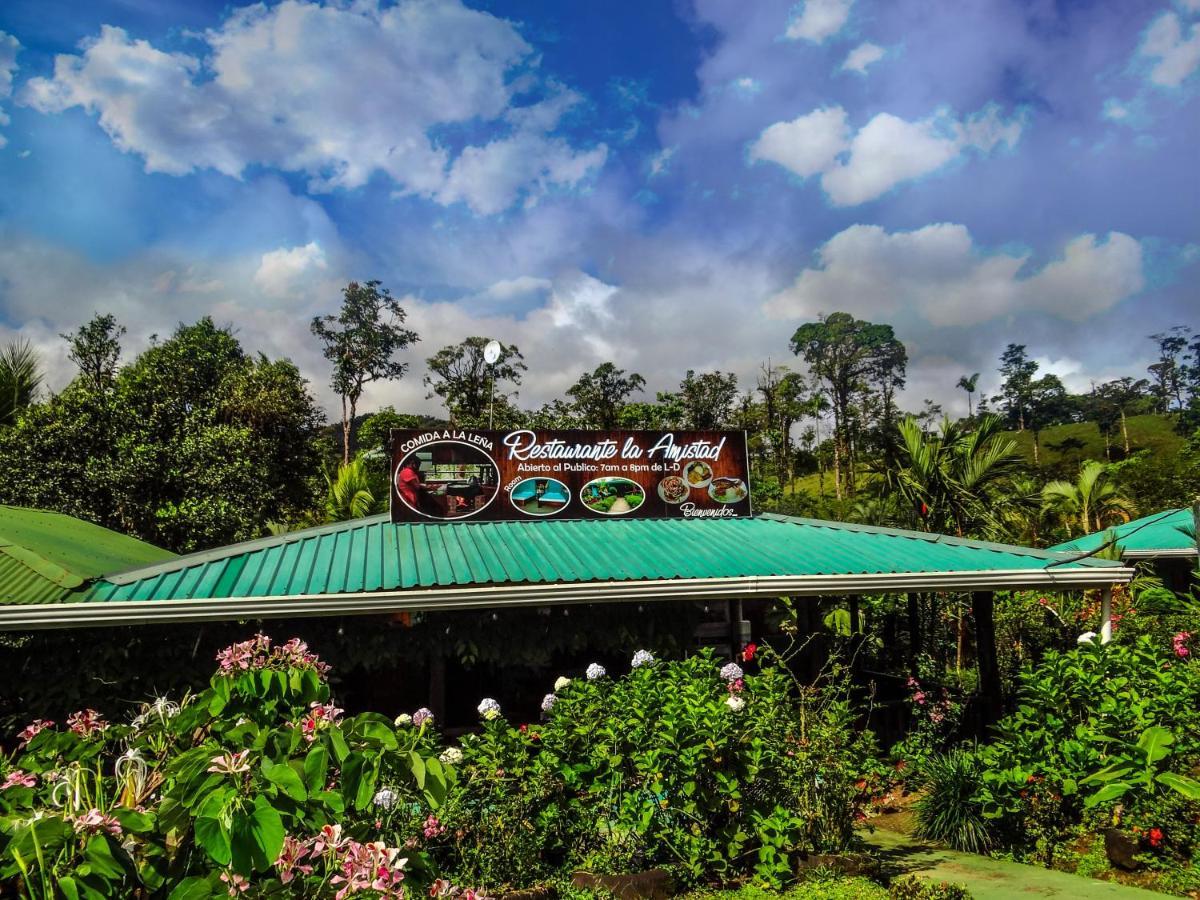 Bed and Breakfast Cabinas Rio Celeste La Amistad Exterior foto