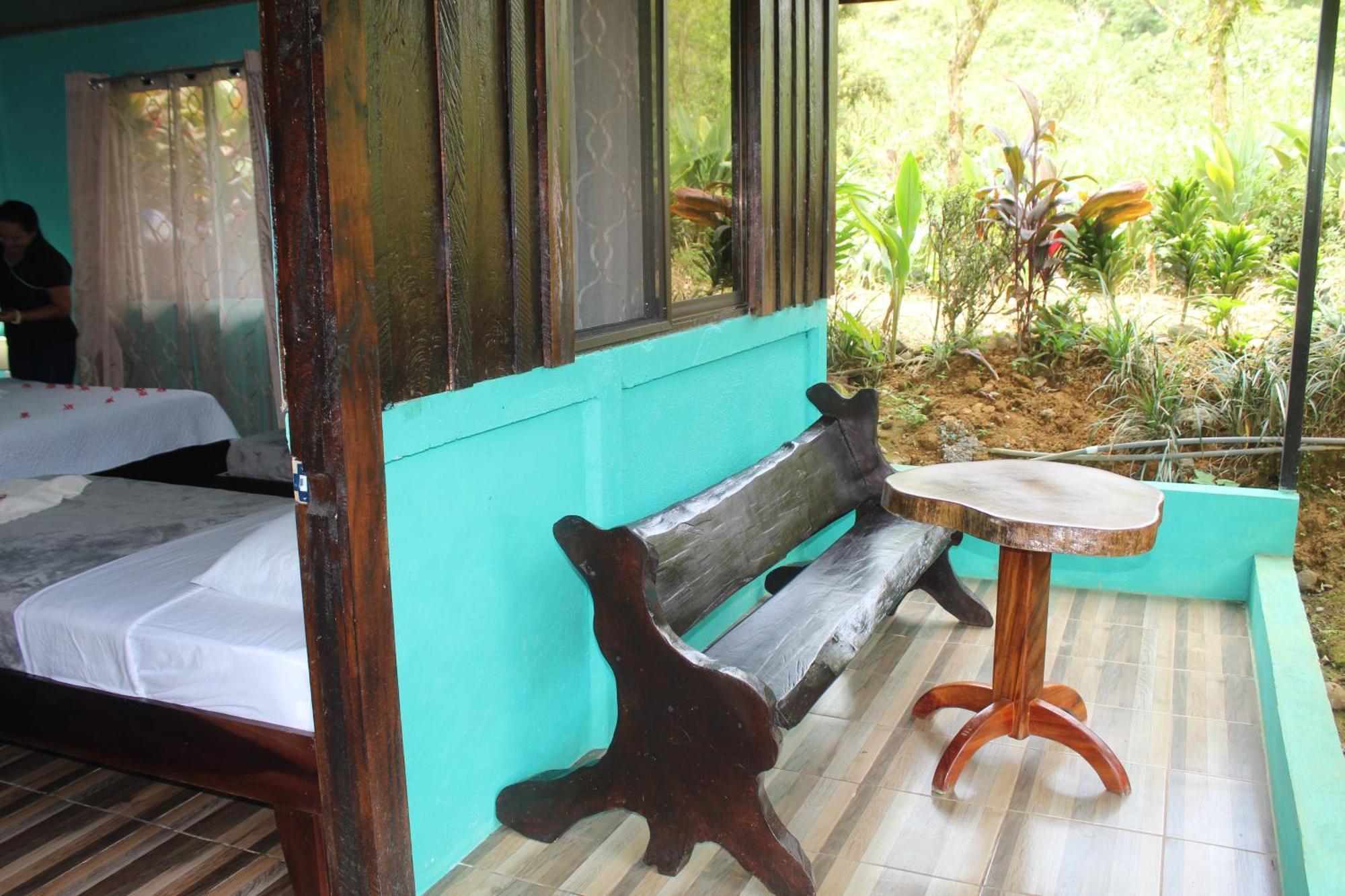 Bed and Breakfast Cabinas Rio Celeste La Amistad Exterior foto