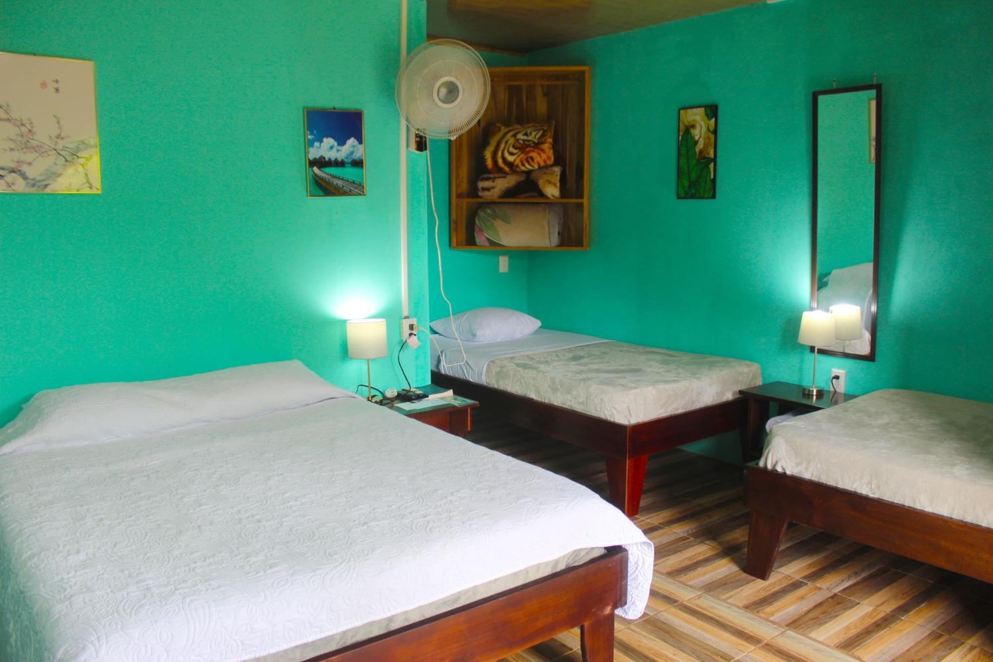 Bed and Breakfast Cabinas Rio Celeste La Amistad Exterior foto